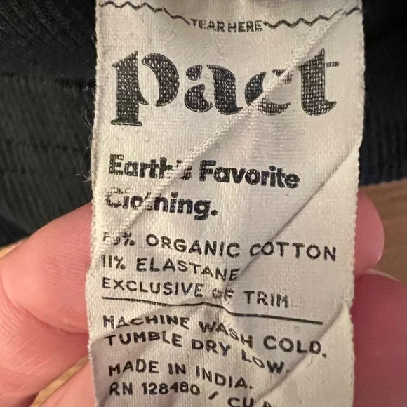 ‼️NWOT: Pact Organic Cotton Cropped Black Ribbed Long Sleeve Top - M - Picture 3 of 5